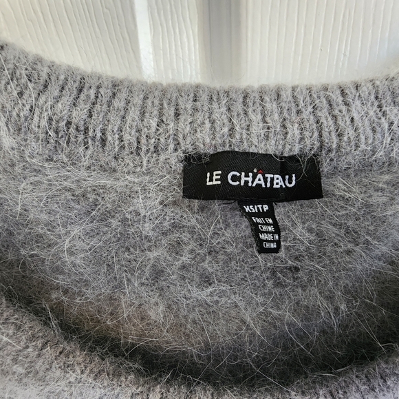 Le Chateau Angora Scoop Neck Pullover Soft gray fuzzy size XS - Picture 3 of 9
